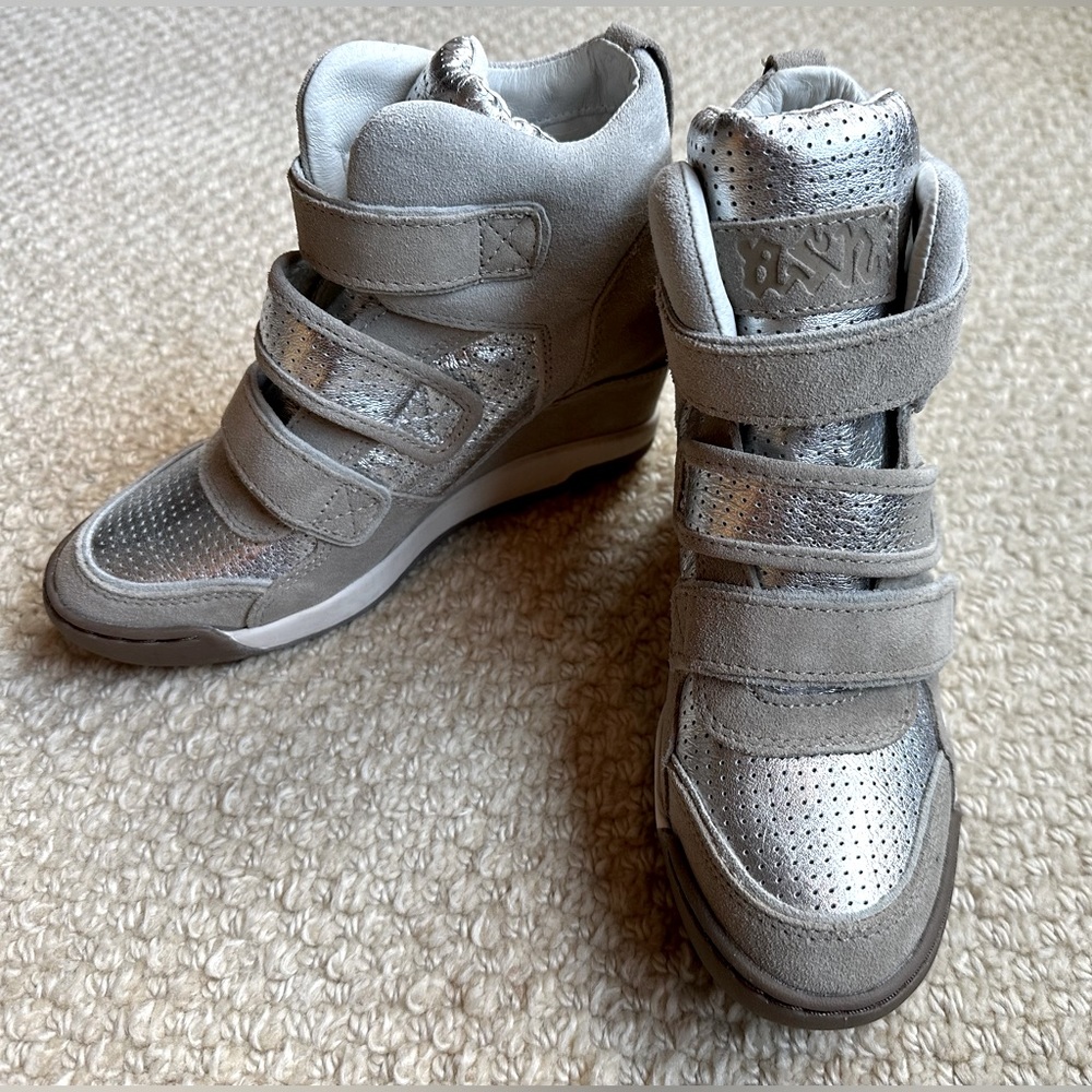 Ash Alex Suede & Metallic NEVER WORN Leather Wedge Sneakers, Silver, Size 40